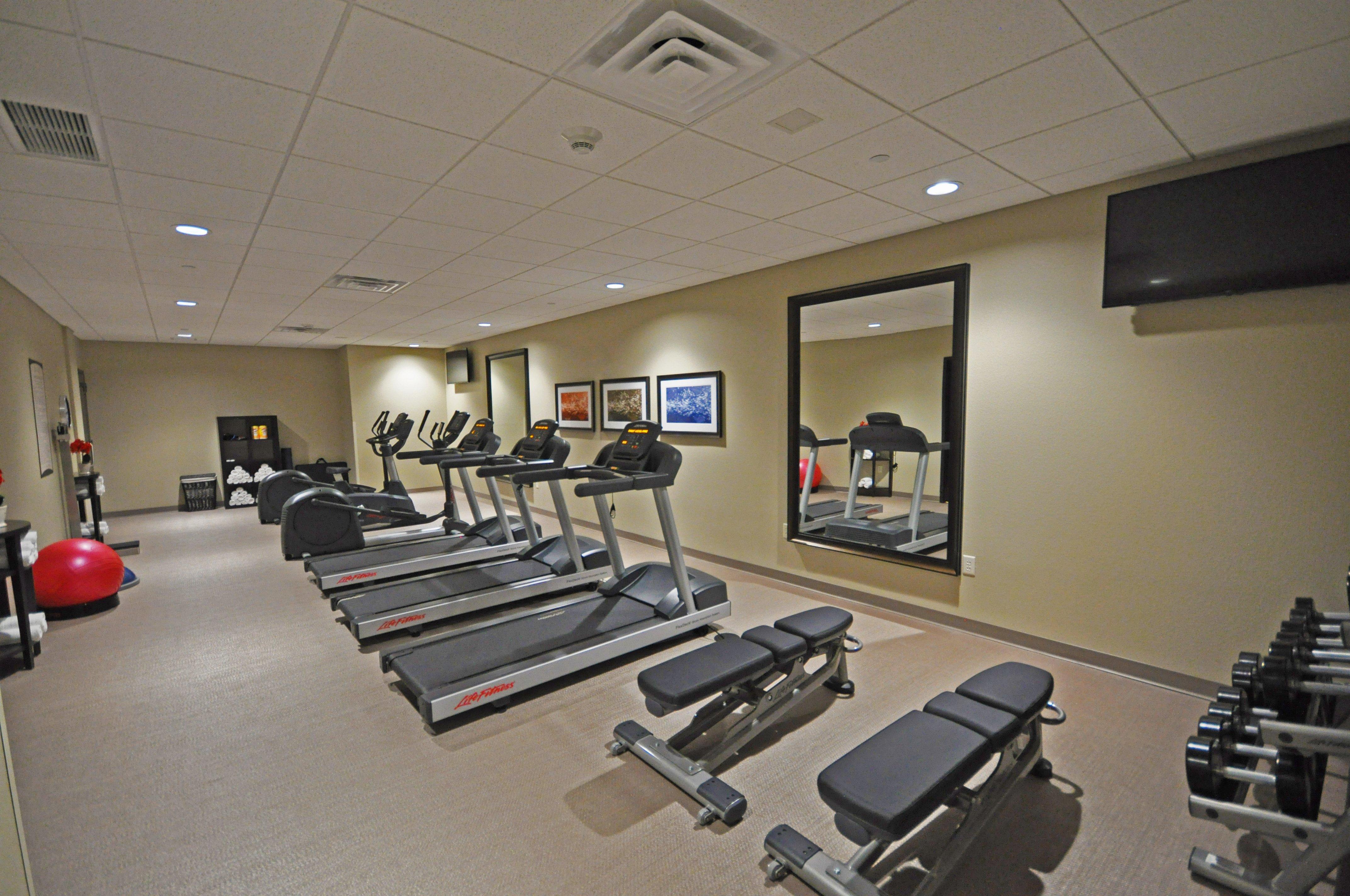 Staybridge Suites Eau Claire - Altoona By Ihg Εξωτερικό φωτογραφία
