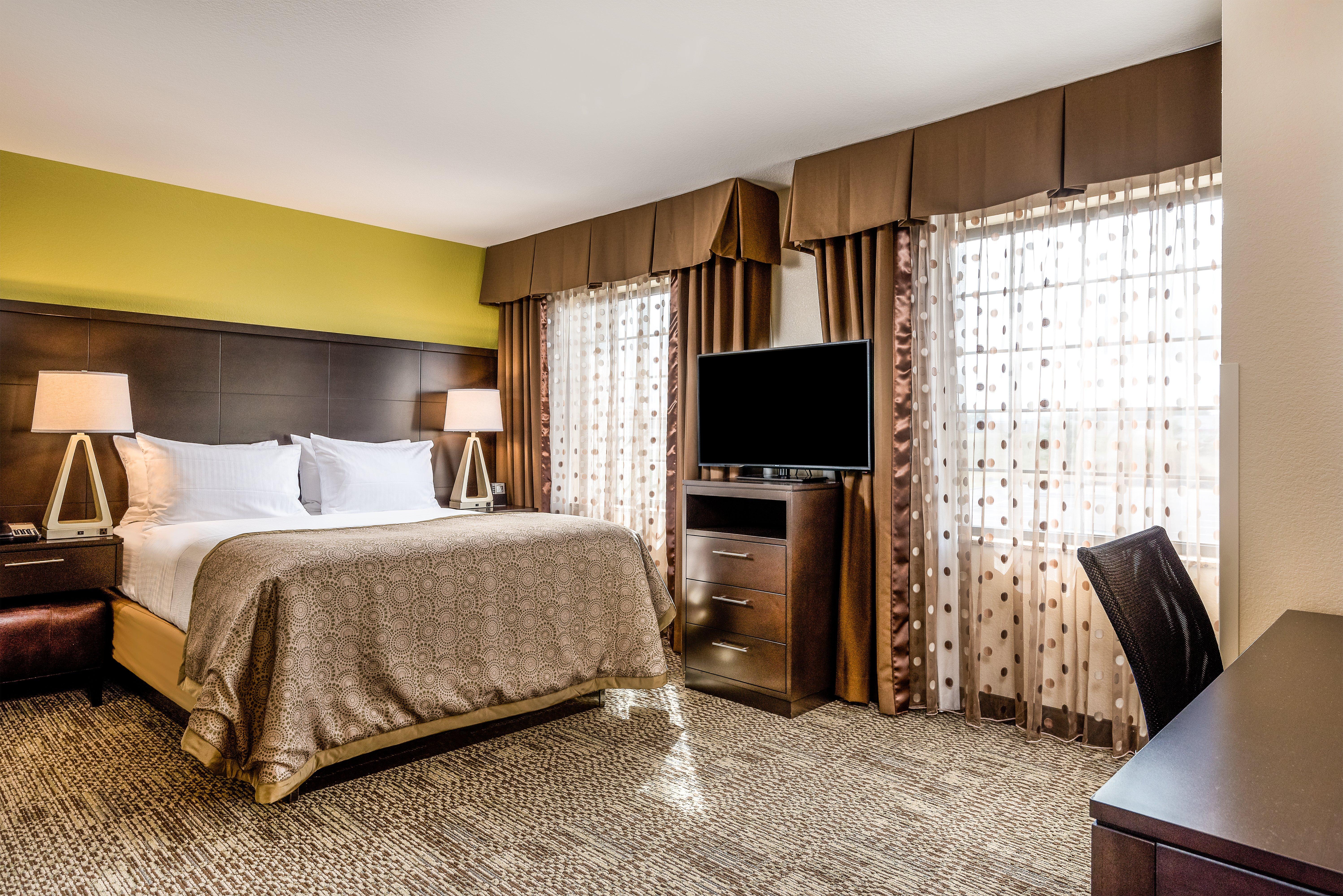 Staybridge Suites Eau Claire - Altoona By Ihg Εξωτερικό φωτογραφία