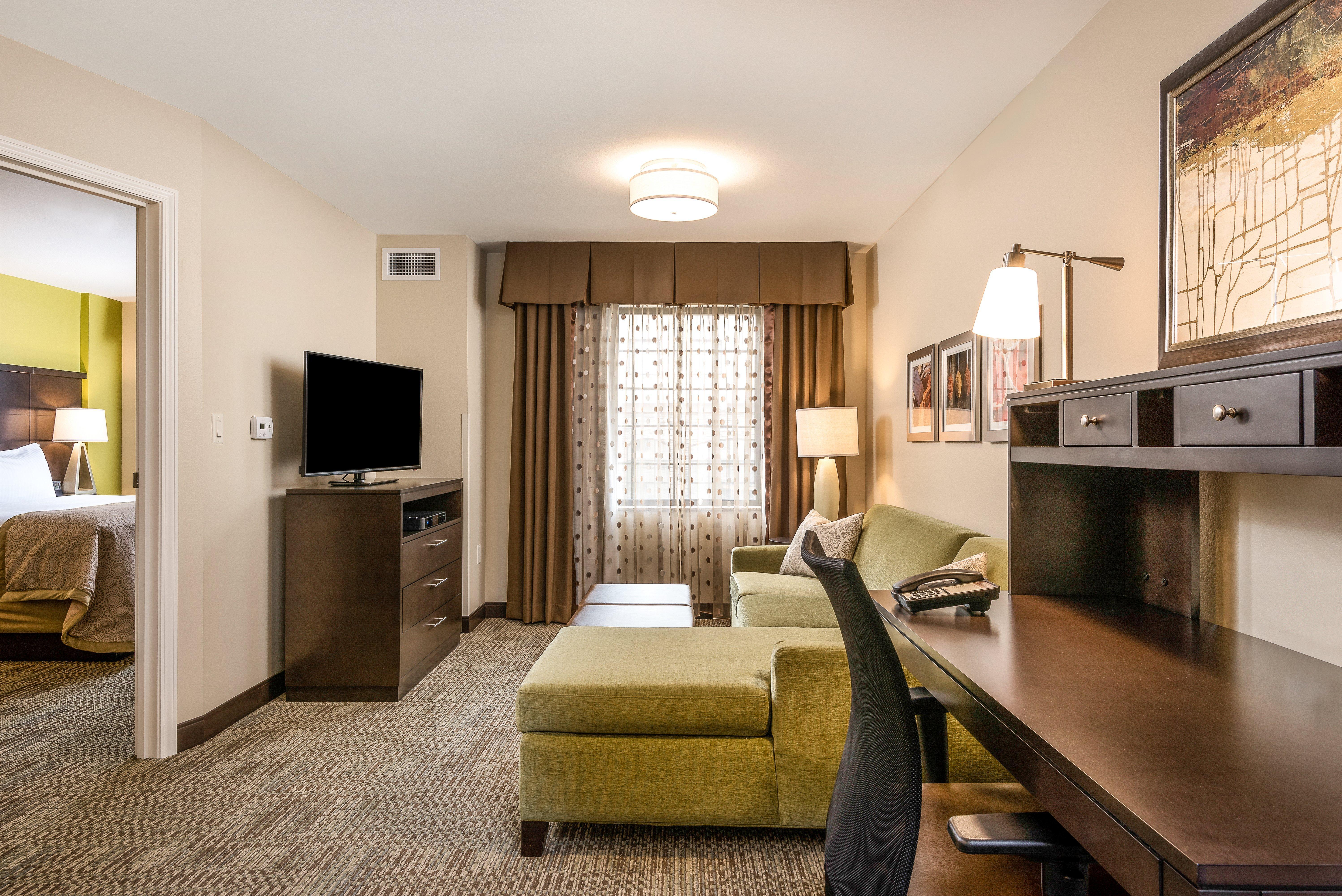 Staybridge Suites Eau Claire - Altoona By Ihg Εξωτερικό φωτογραφία
