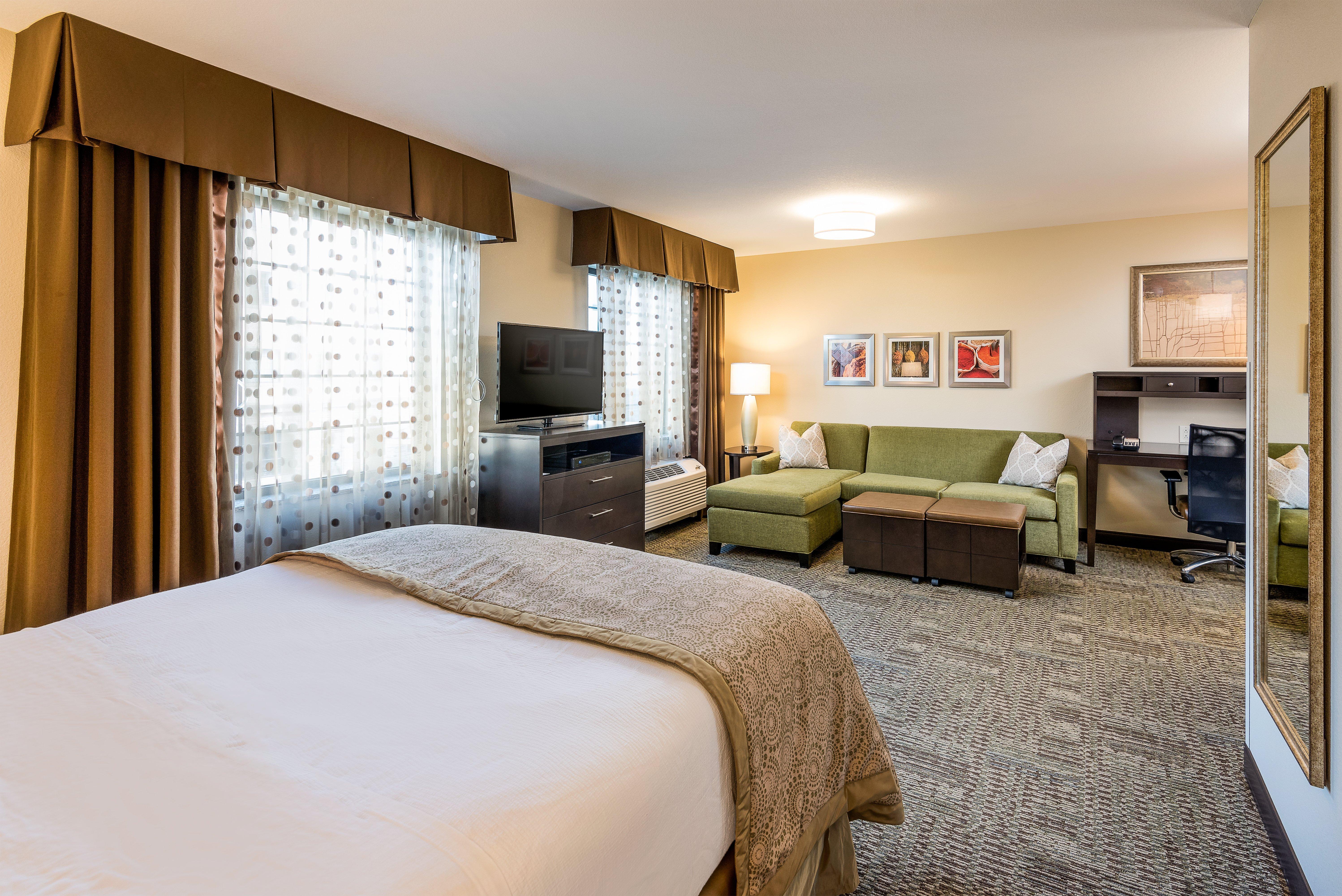 Staybridge Suites Eau Claire - Altoona By Ihg Εξωτερικό φωτογραφία